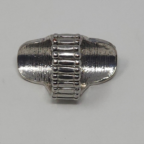 Turquoise Color Stone Southwest Style Concho Stretch Statement Ring - Picture 8 of 14